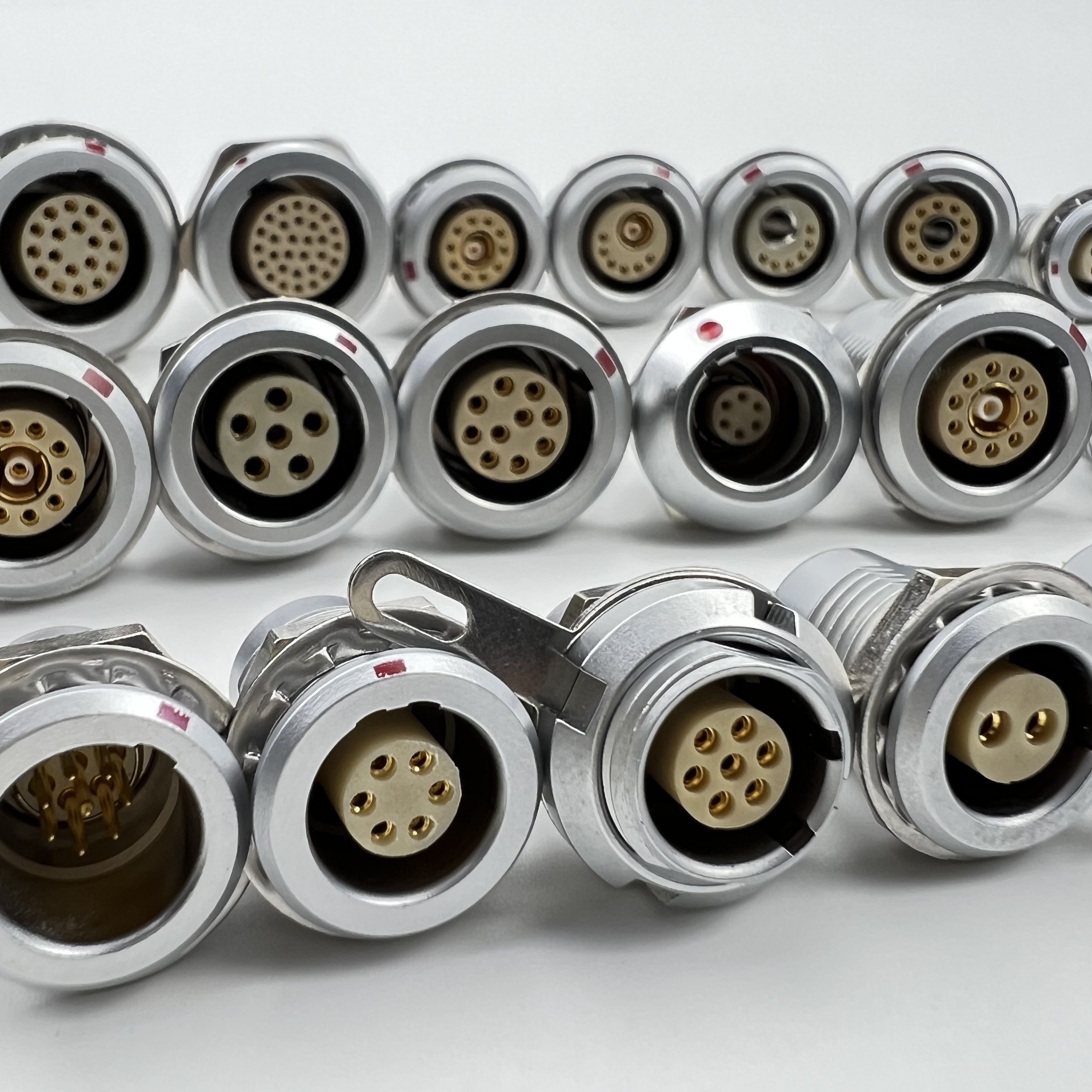 Circular Power Connection Industrial Waterproof Circular Power Connector Corrosion Resistant